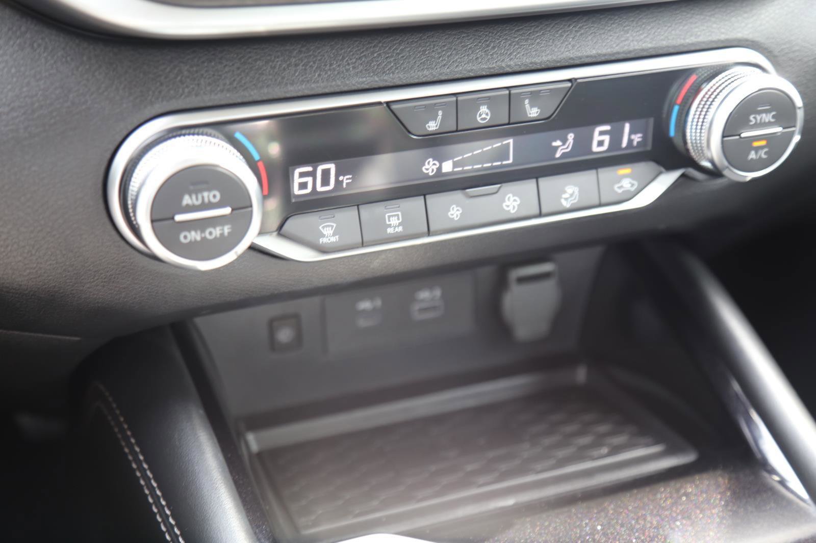 Used 2025 Nissan Altima 2.5 SL FWD image 13