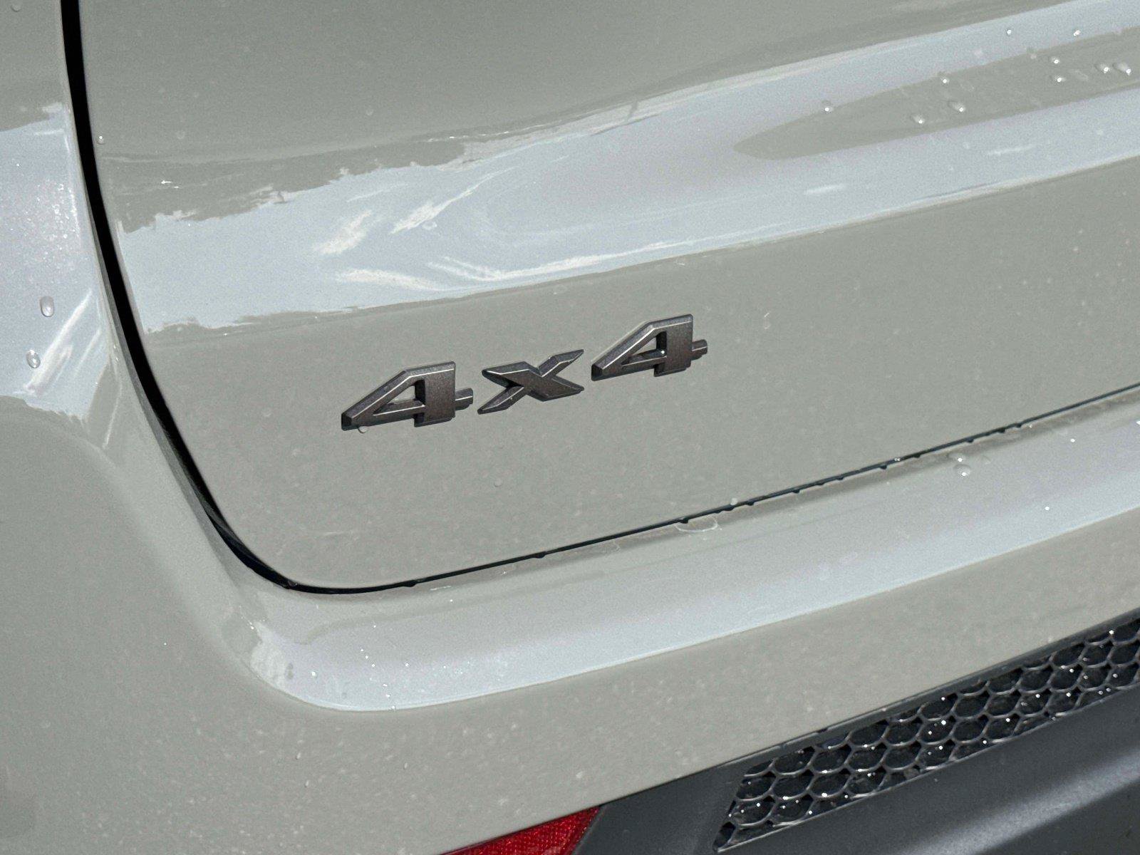 New 2026 Jeep Compass Latitude AWD/4WD image 10