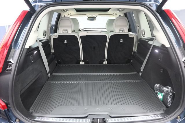 Certified 2024 Volvo XC90 B6 Plus w/ Protection Package Premier AWD/4WD image 23