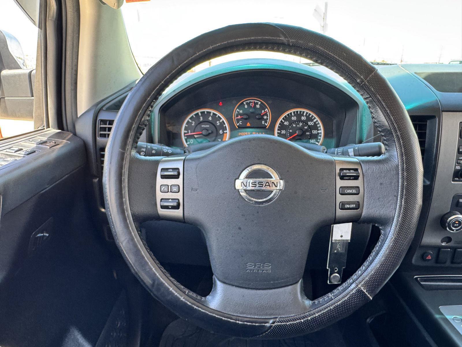 Used 2011 Nissan Titan SV RWD image 18