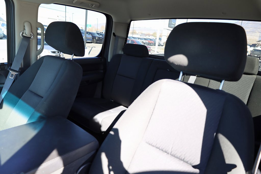 Used 2011 Chevrolet Silverado 2500 LT w/ Interior Plus Package image 17