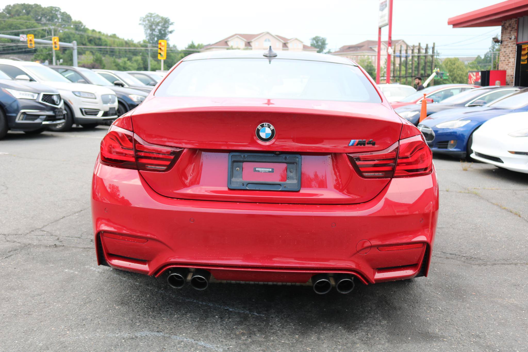 Used 2020 BMW M4 Coupe w/ Competition Package RWD image 3