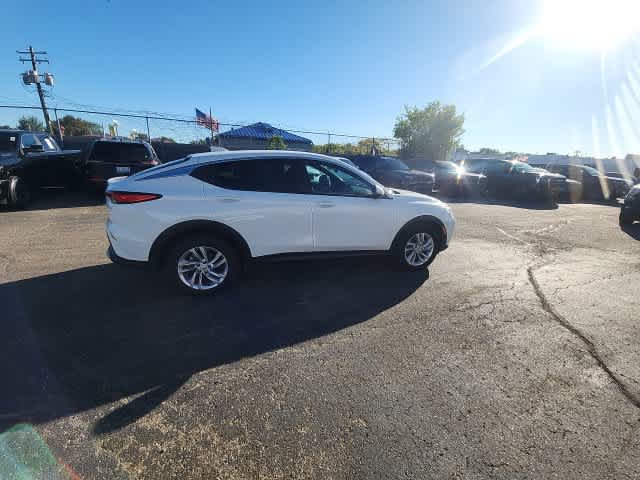 Used 2026 Buick Envista Preferred FWD image 11