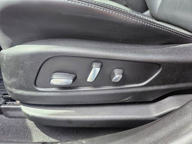 Certified 2024 Cadillac XT6 Premium Luxury w/ LPO, Floor Liner Package FWD image 9