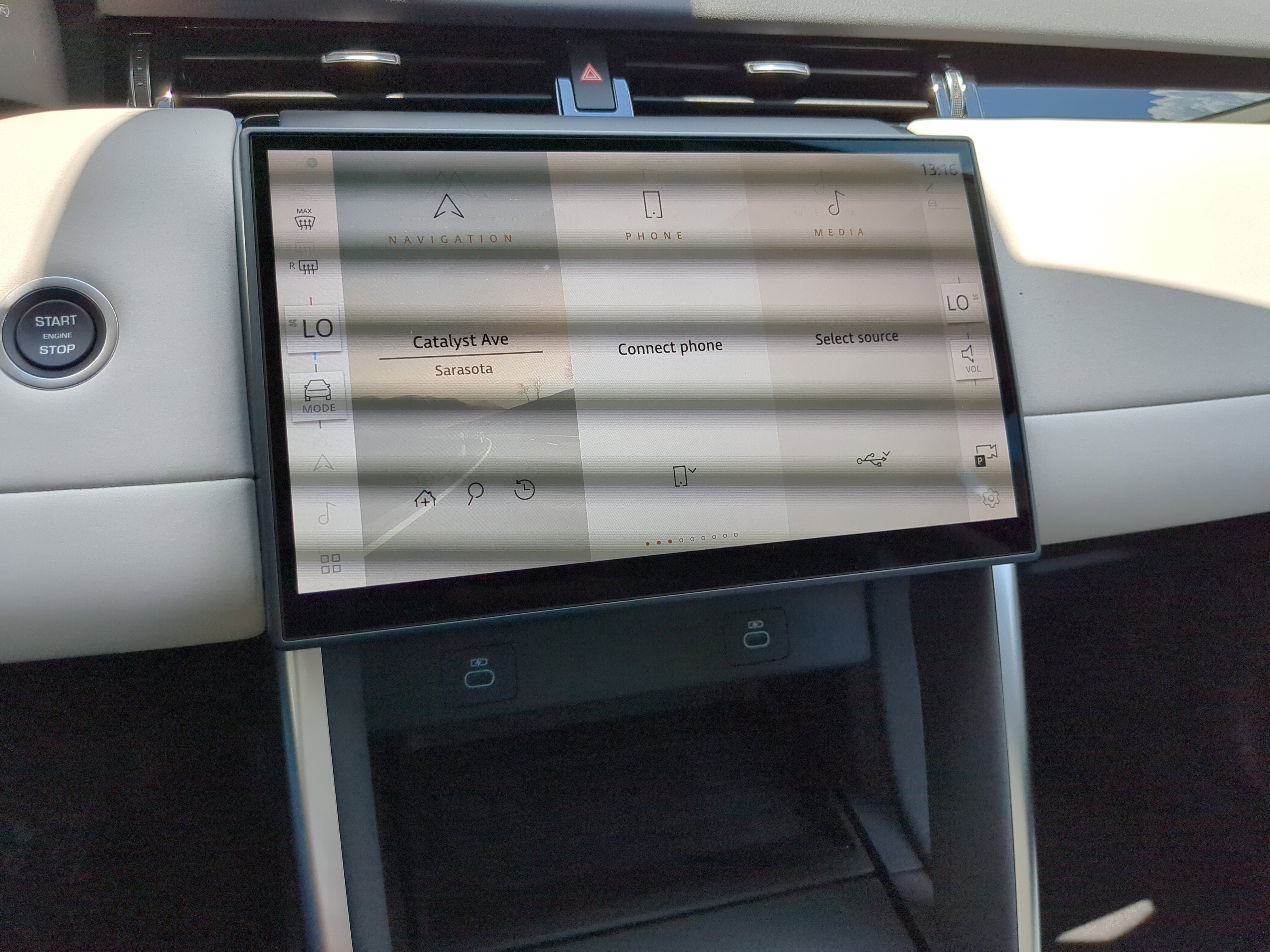 New 2025 Land Rover Discovery Sport S image 21