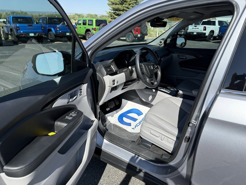 Used 2021 Honda Pilot Elite image 17