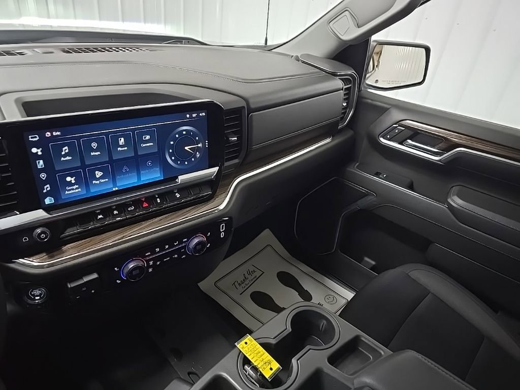 Used 2023 Chevrolet Silverado 1500 LT w/ Z71 Off-Road Package image 25