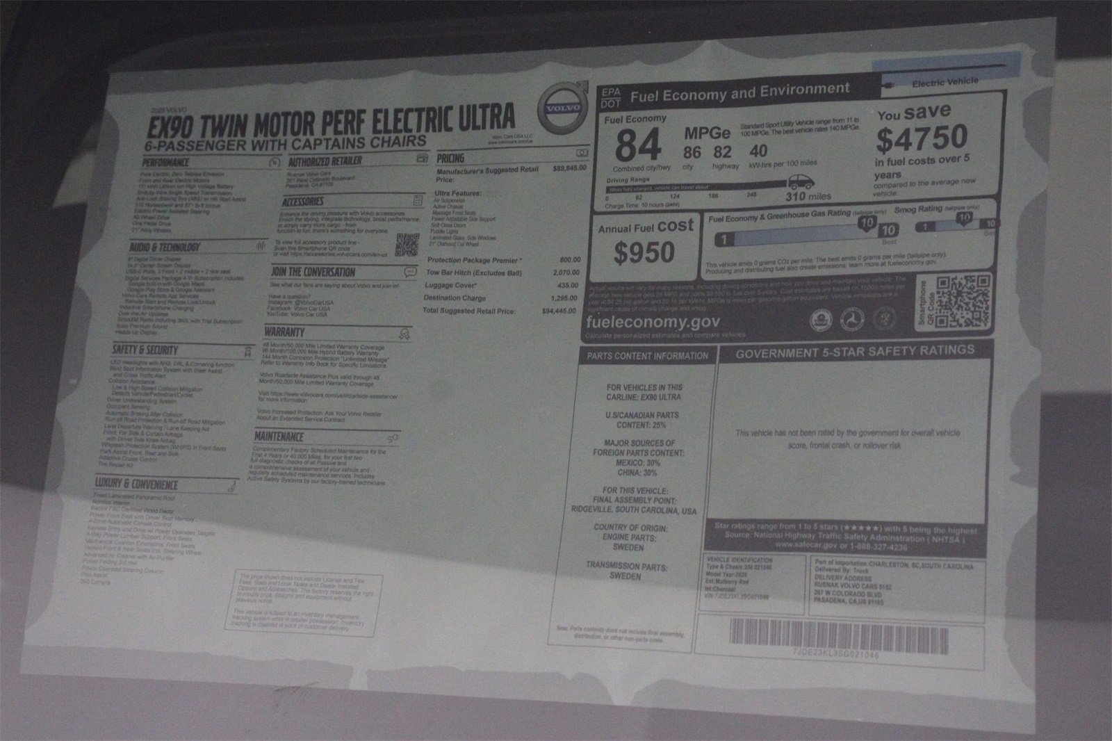 New 2025 Volvo EX90 Ultra w/ Protection Package Premier image 17