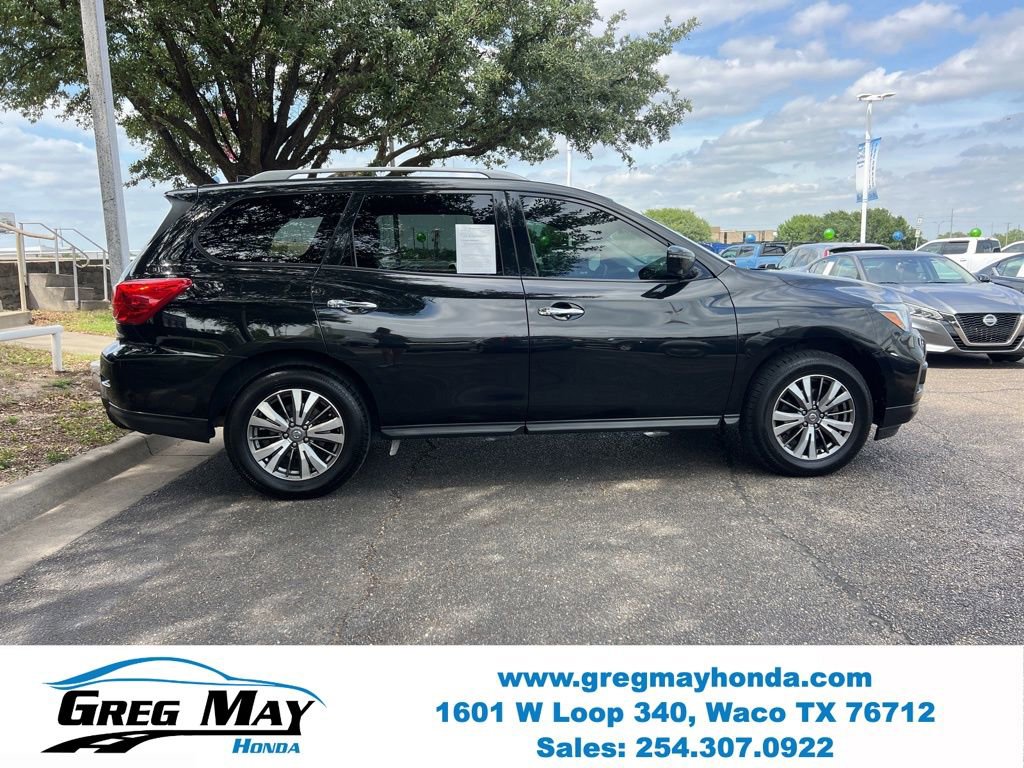 Used 2019 Nissan Pathfinder SL AWD/4WD image 8