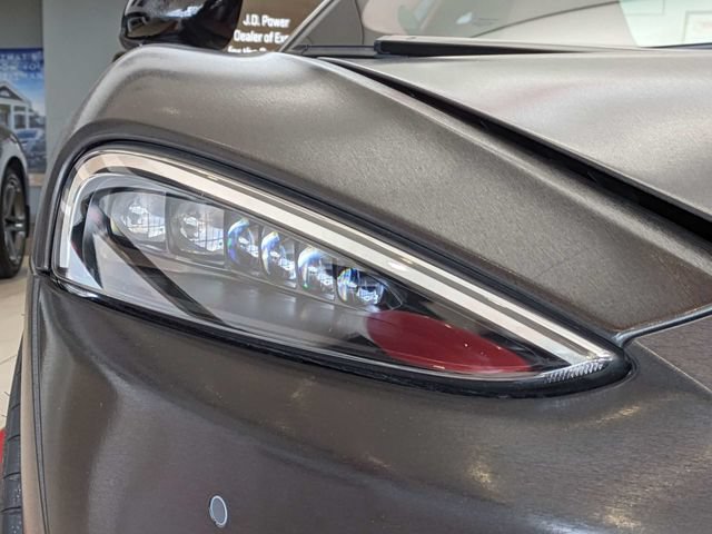 Used 2020 McLaren GT RWD image 17