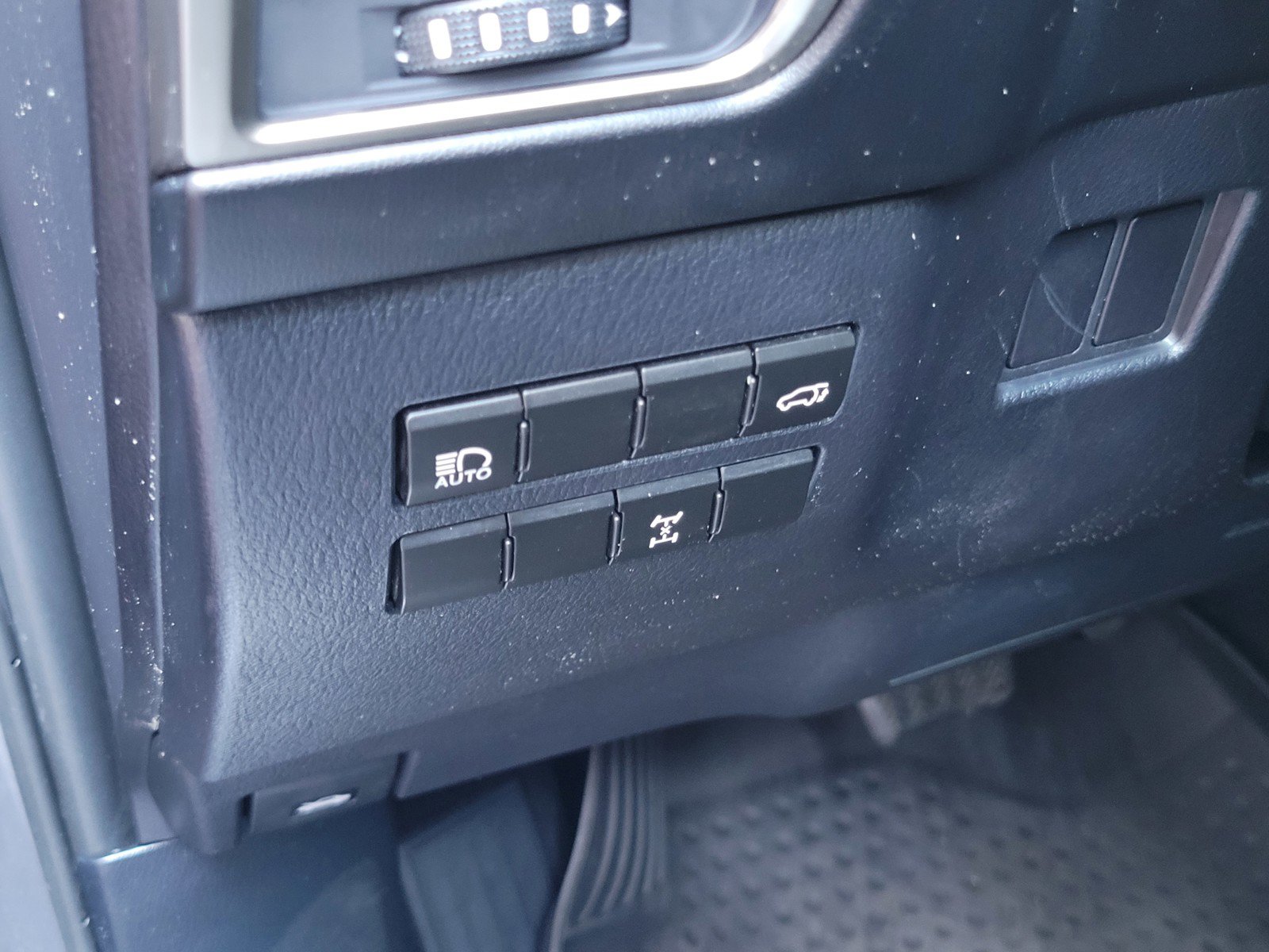 Used 2019 Lexus NX 300 AWD w/ Accessory Package 2 image 19