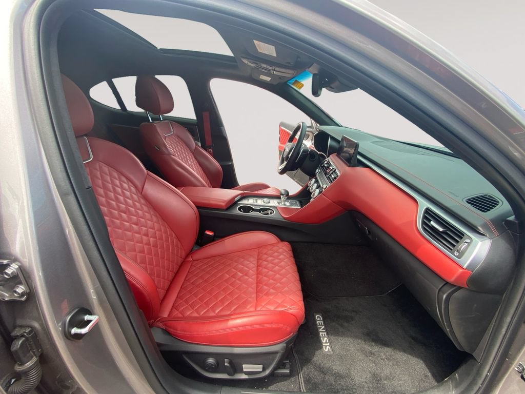 Used 2023 Genesis G70 3.3T w/ Sport Prestige Package AWD/4WD image 9