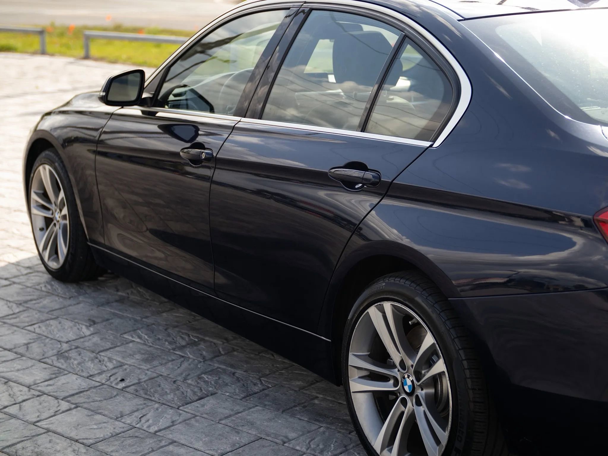 Used 2016 BMW 340i Sedan image 12