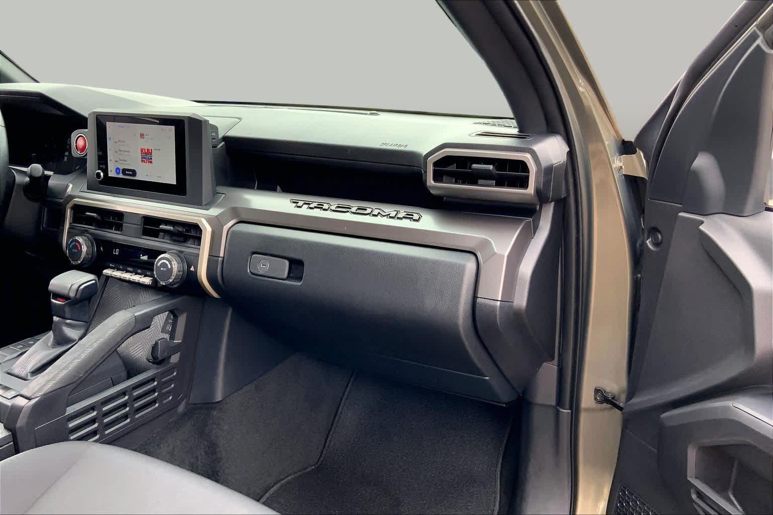 Used 2024 Toyota Tacoma TRD Sport RWD image 18