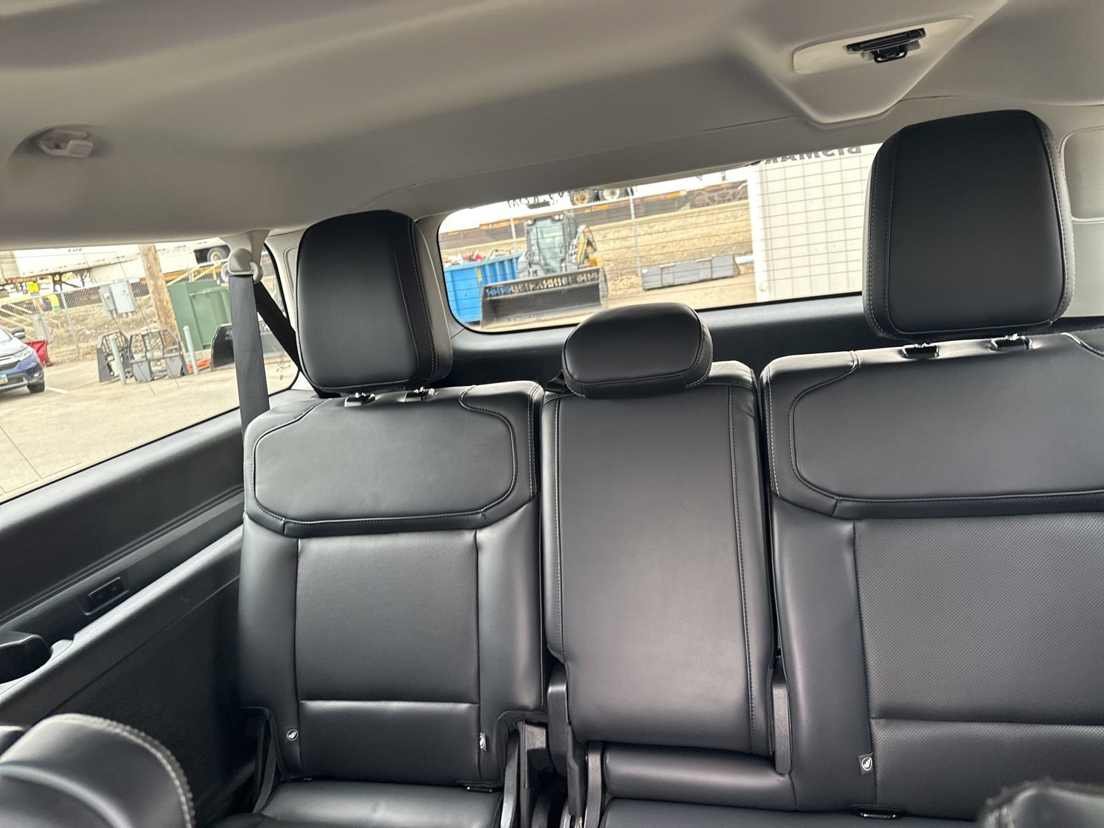 Used 2025 Ford Expedition Max Platinum AWD/4WD image 24