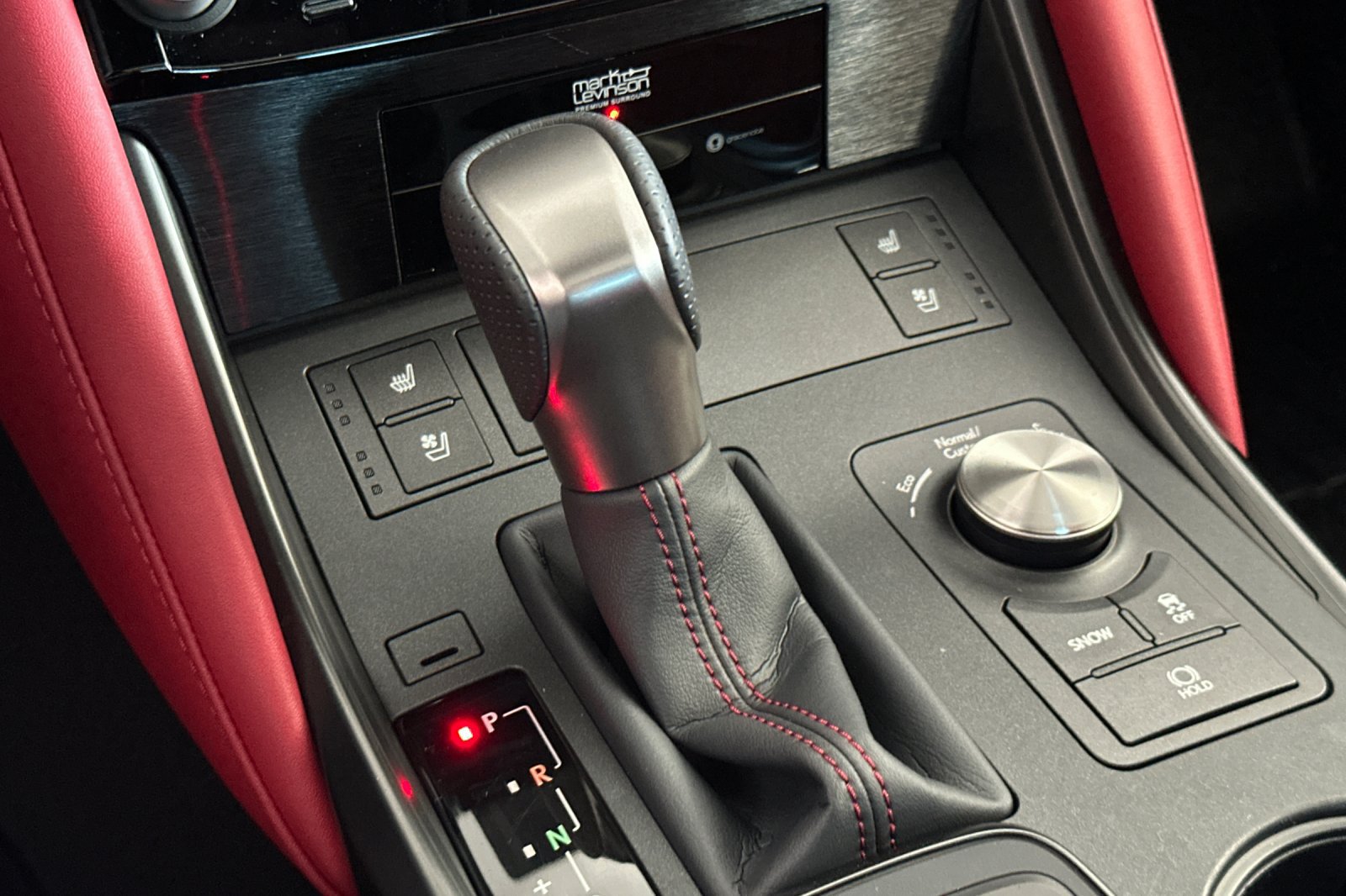 Certified 2025 Lexus IS 500 w/ Accessory Package RWD image 18