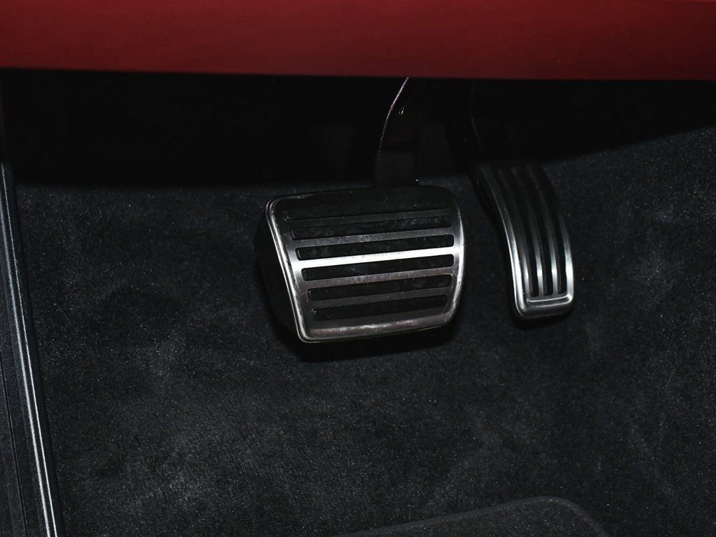 Used 2023 Porsche Cayenne Turbo S image 22