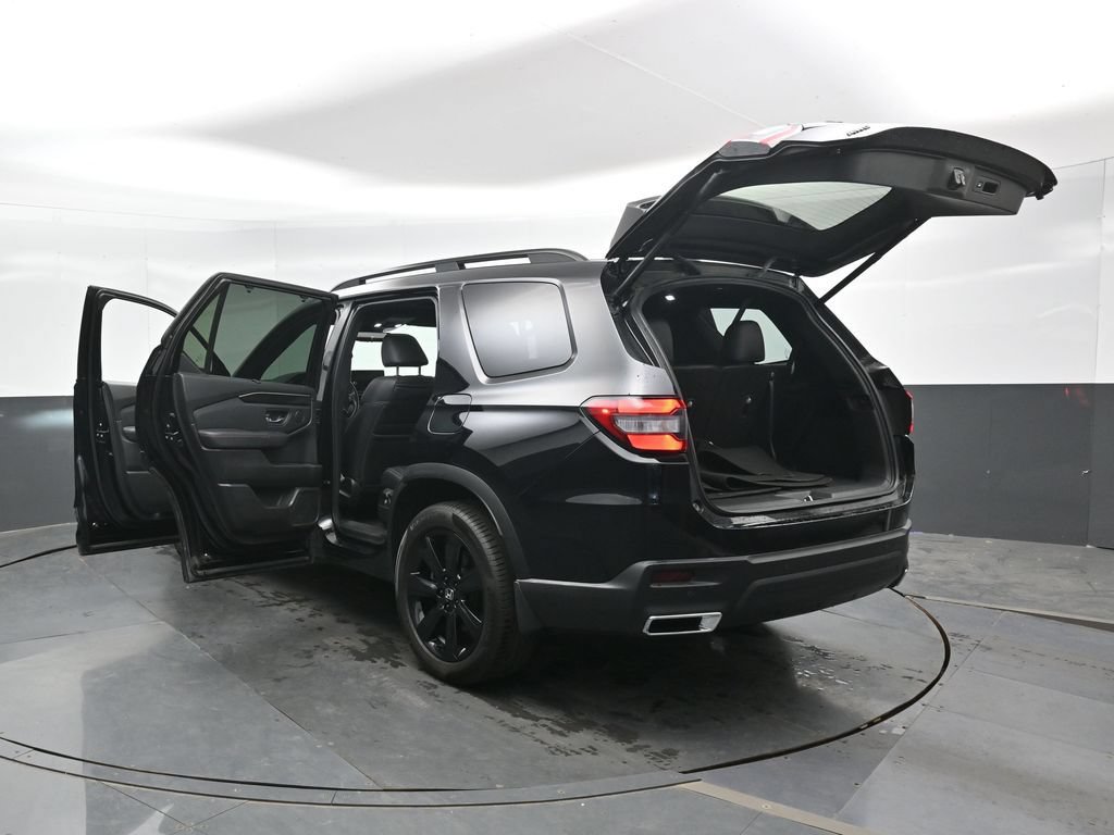 Used 2023 Honda Pilot Elite image 50