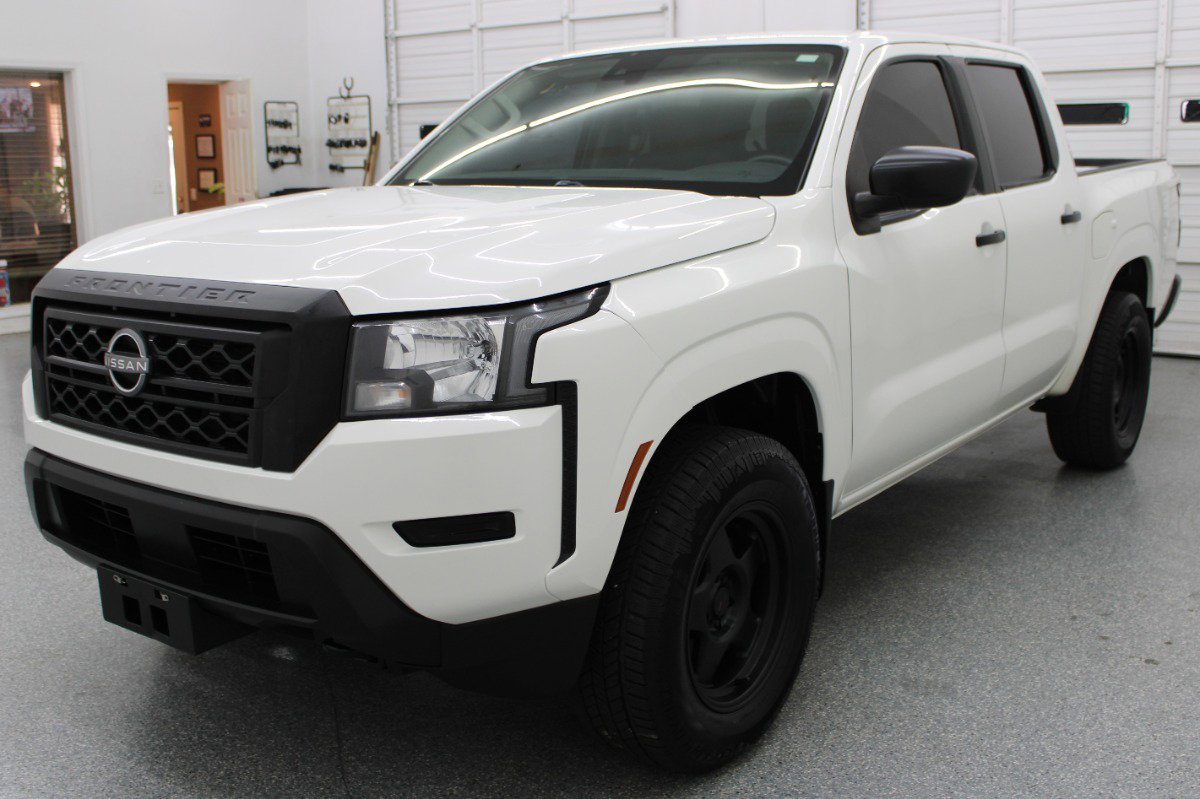 Used 2022 Nissan Frontier S w/ Technology Package AWD/4WD image 3