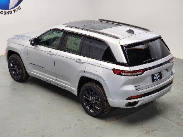 New 2024 Jeep Grand Cherokee Limited 4xe image 10