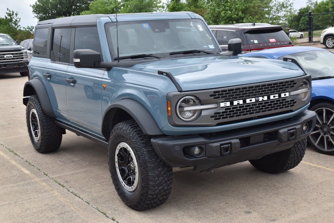 Certified 2023 Ford Bronco Badlands w/ Sasquatch Package image 4