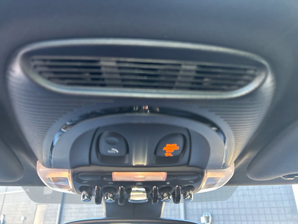 Used 2021 MINI Cooper S FWD image 35