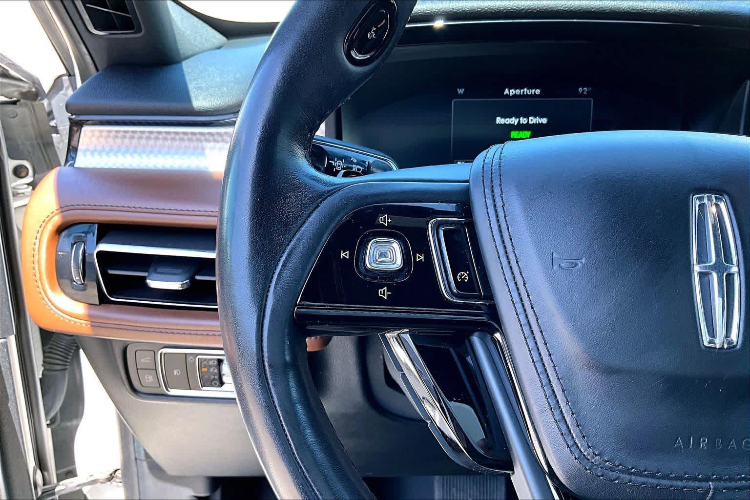 Used 2020 Lincoln Aviator Grand Touring w/ Elements Package Plus AWD/4WD image 24