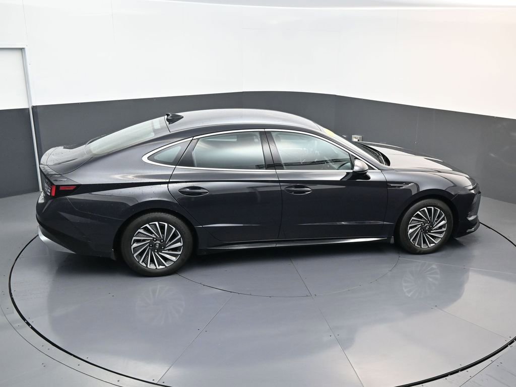 Certified 2025 Hyundai Sonata SEL image 15