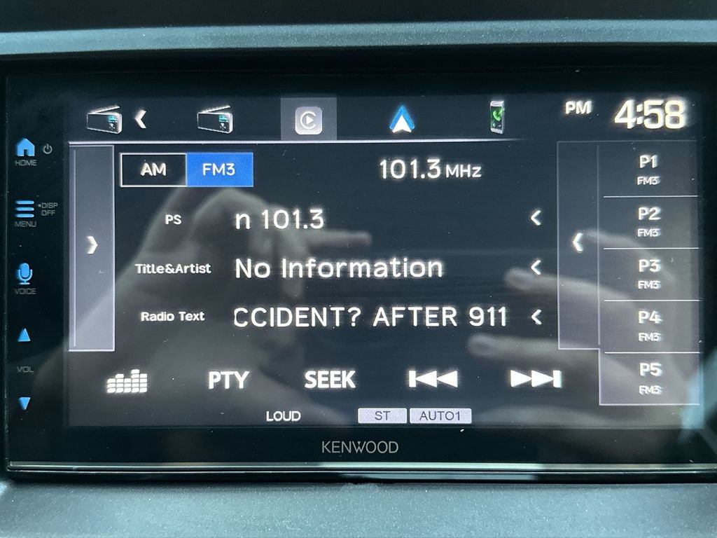 Used 2016 Toyota Camry LE image 16