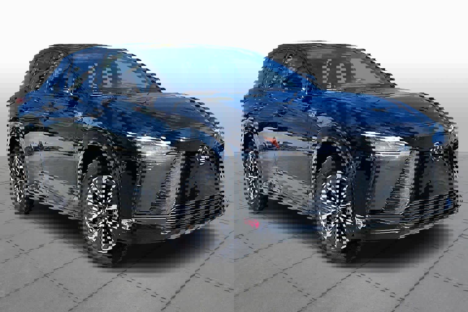 Used 2024 Lexus RZ 300e Premium image 2