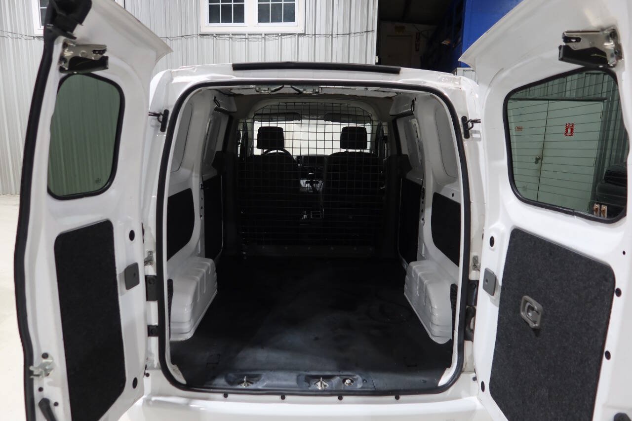Used 2020 Nissan NV200 SV FWD image 16