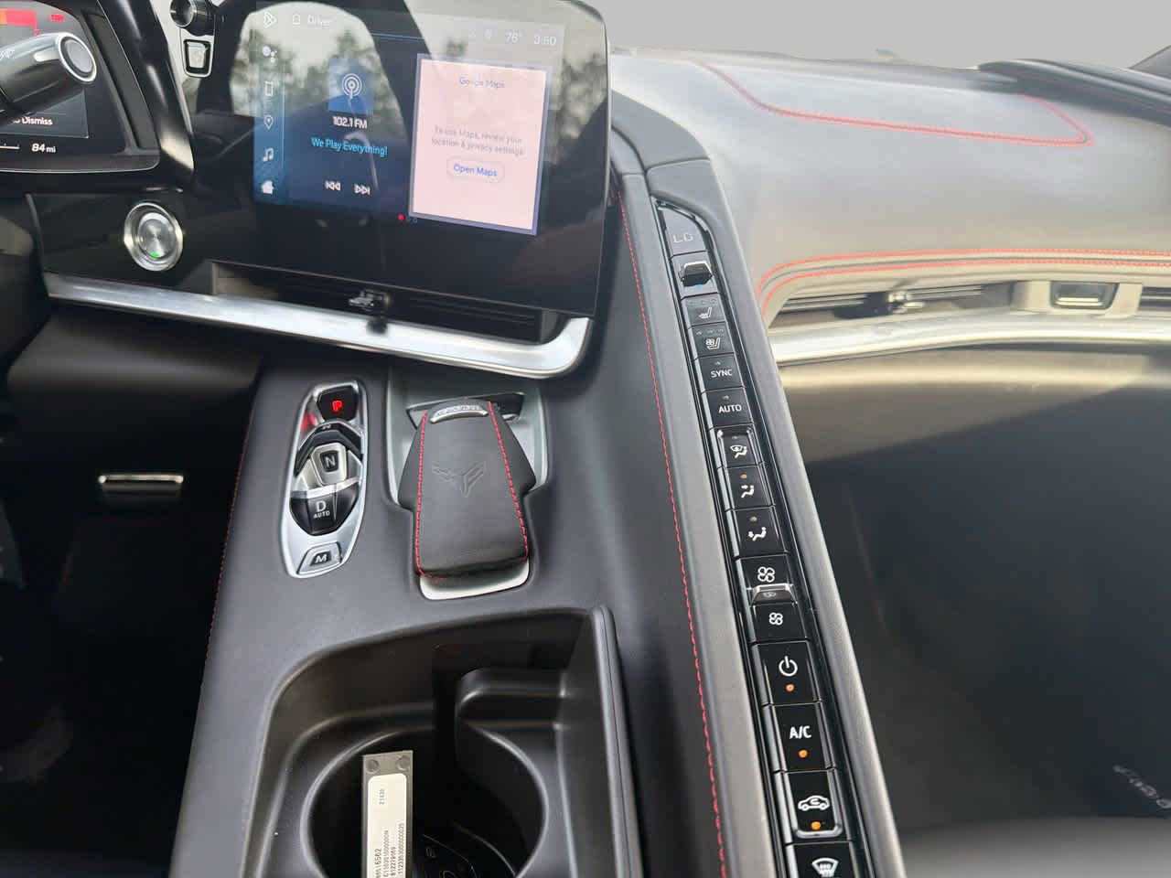 Used 2024 Chevrolet Corvette Stingray Premium Cpe w/ Z51 Performance Package image 12