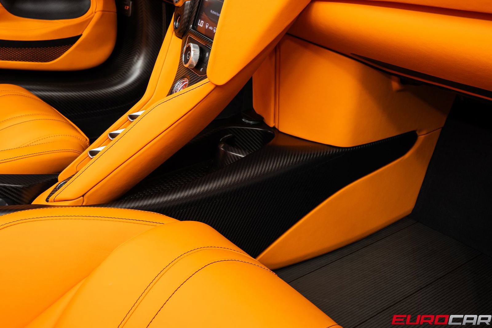Used 2022 McLaren 765LT RWD image 39