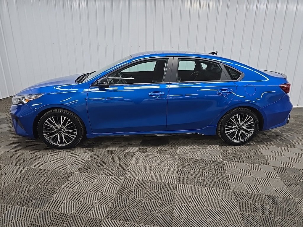 Used 2022 Kia Forte GT-Line w/ GT-Line Technology Package image 5