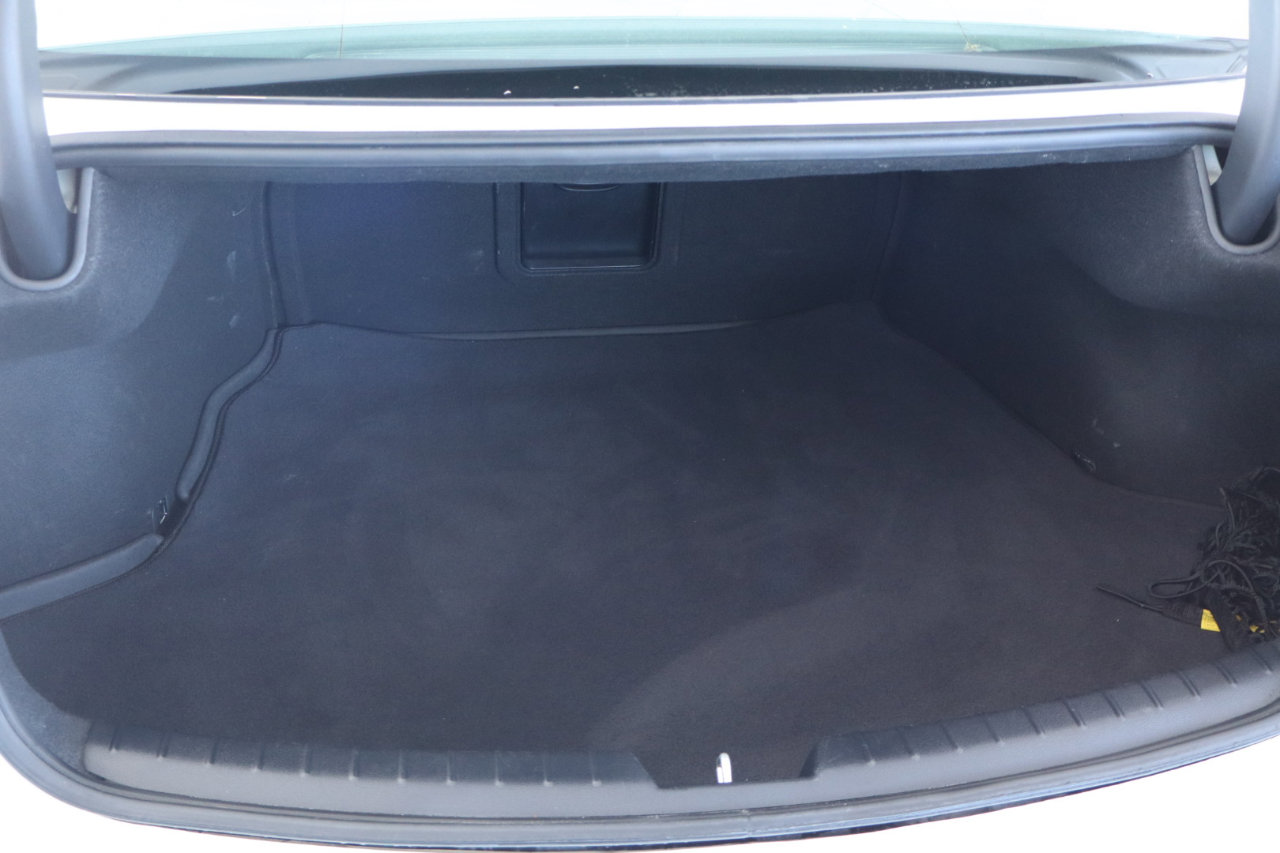 Used 2018 Kia Cadenza Limited image 33