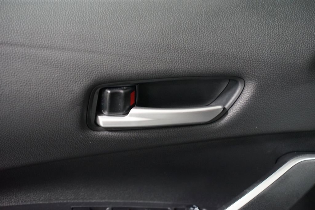 Certified 2024 Toyota Corolla SE Nightshade w/ SE Convenience Package image 32