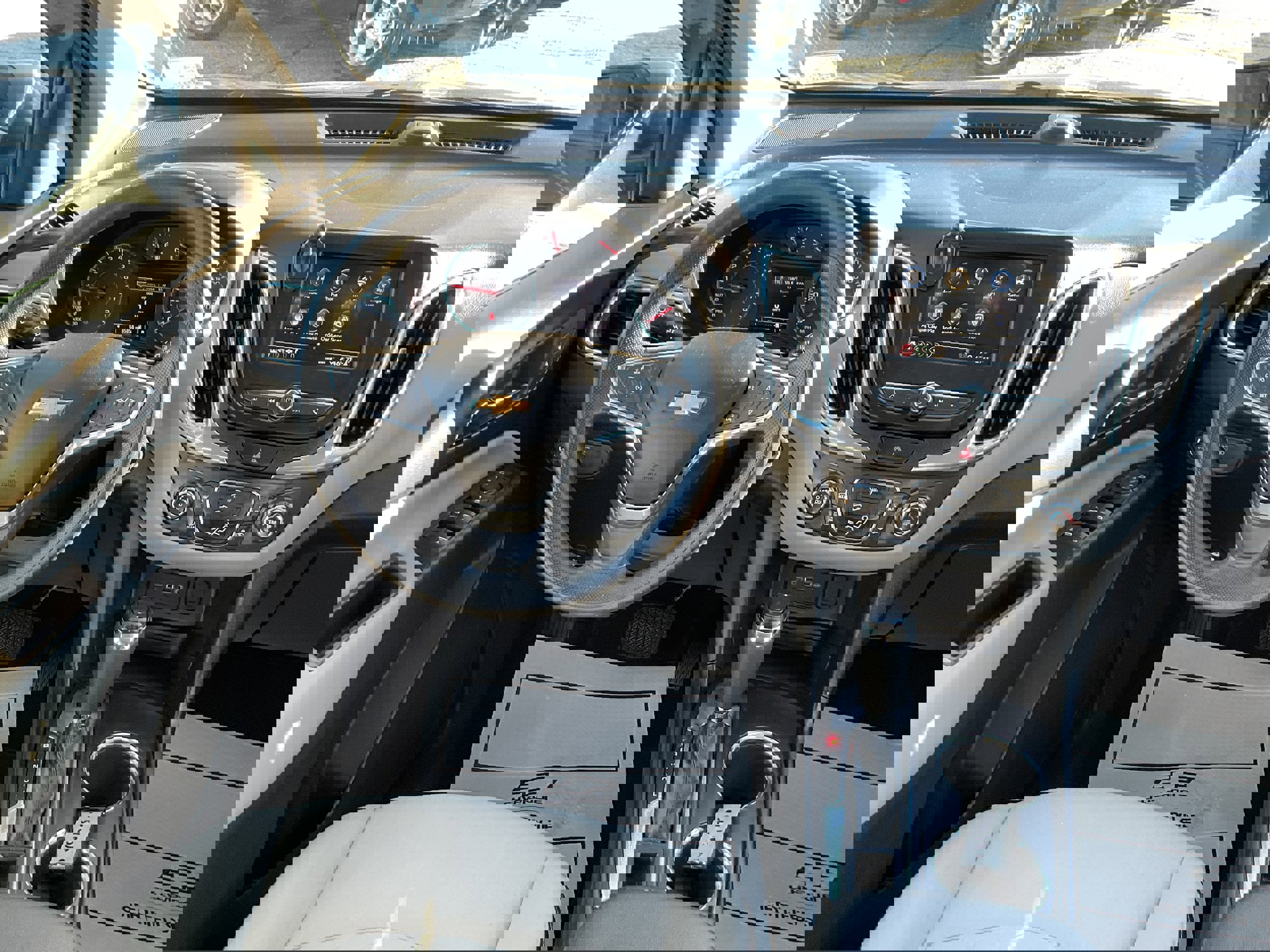 Used 2019 Chevrolet Equinox LS w/ LS Convenience Package image 7