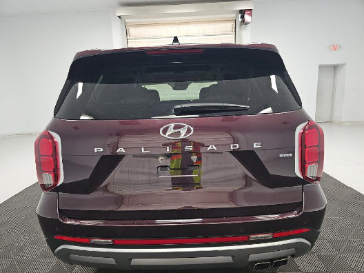 Used 2023 Hyundai Palisade Limited AWD/4WD image 4