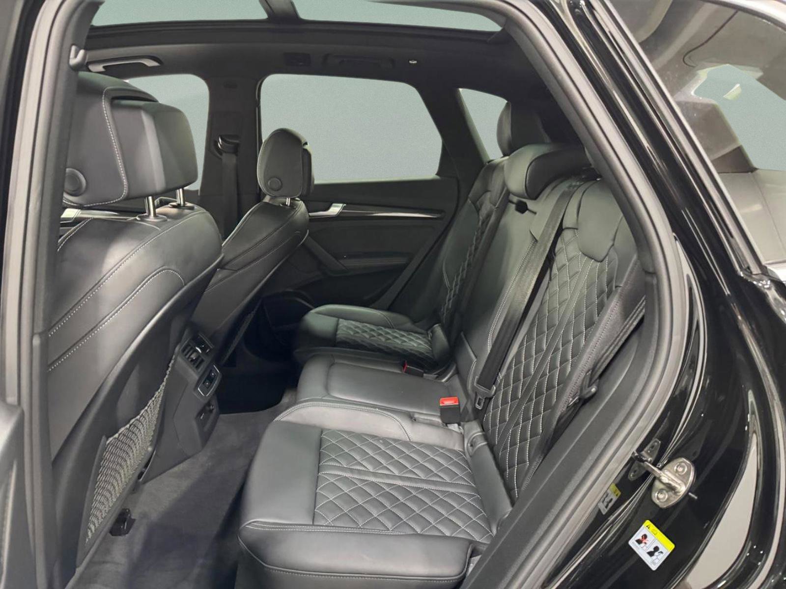 Used 2023 Audi SQ5 Premium Plus w/ Premium Plus Package image 8