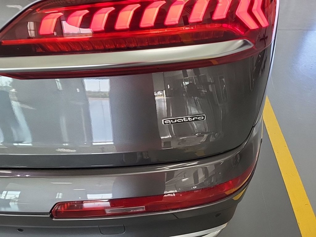 Used 2020 Audi Q7 3.0T Premium Plus w/ Premium Plus Package image 8