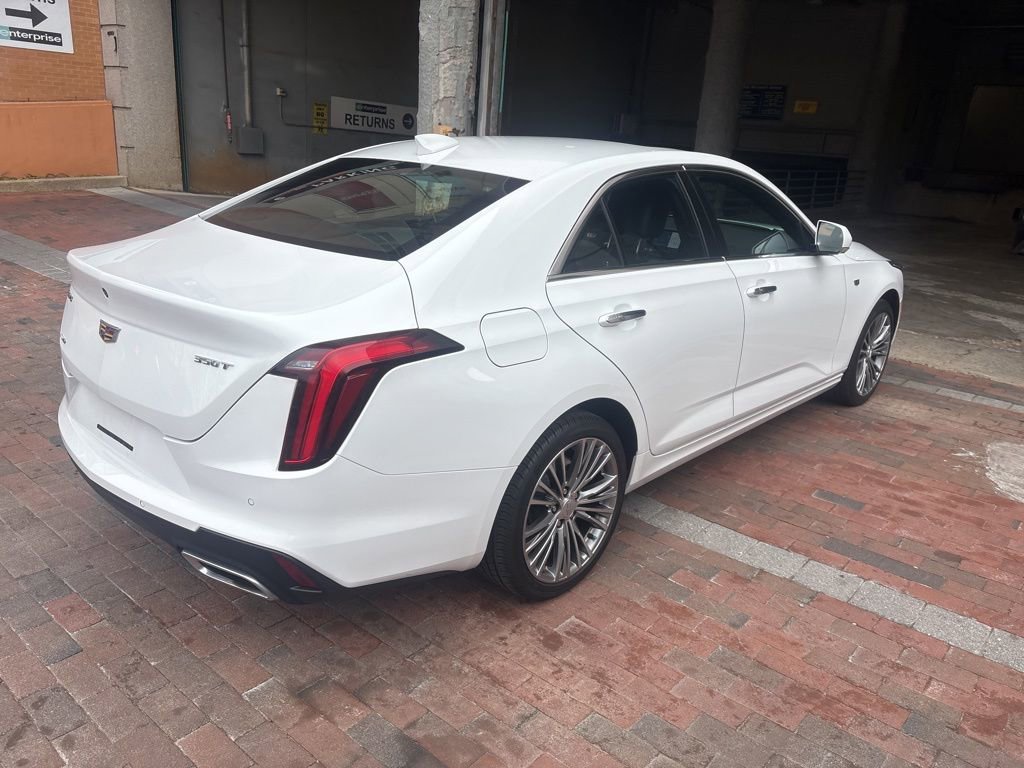 Used 2020 Cadillac CT4 Premium Luxury image 3