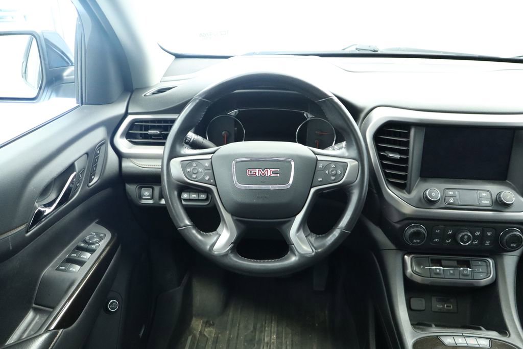 Used 2022 GMC Acadia AT4 w/ Technology Package AWD/4WD image 28