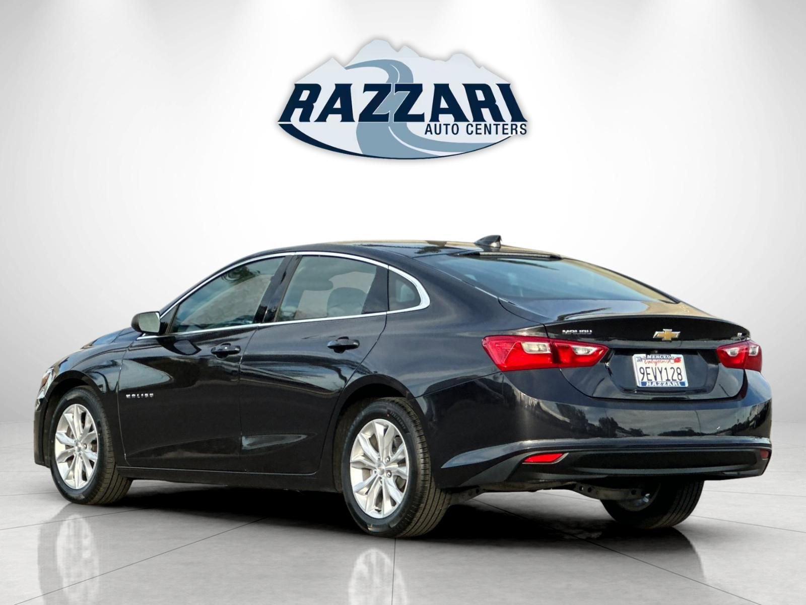 Used 2023 Chevrolet Malibu LT FWD image 5