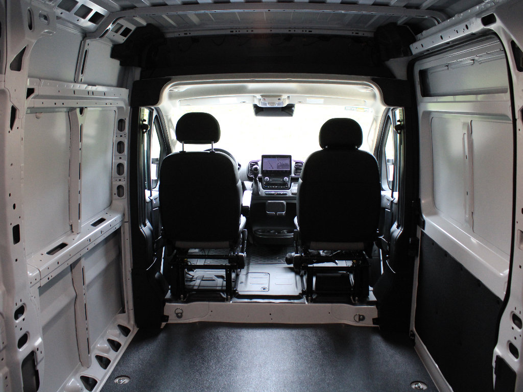 New 2026 RAM ProMaster 2500 w/ Premium Convenience Group FWD image 26
