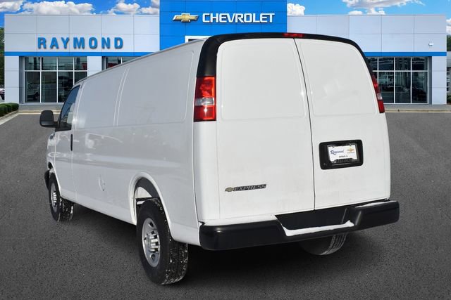 New 2025 Chevrolet Express 3500 Extended w/ Driver Convenience Package image 6
