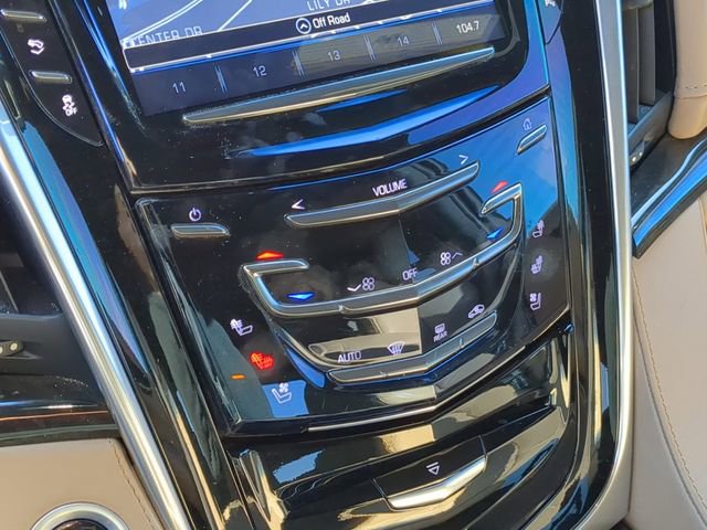 Used 2020 Cadillac Escalade Platinum image 26