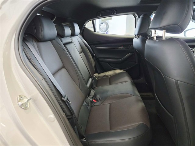 New 2025 MAZDA MAZDA3 2.5 S Hatchback w/ Premium Pkg image 12
