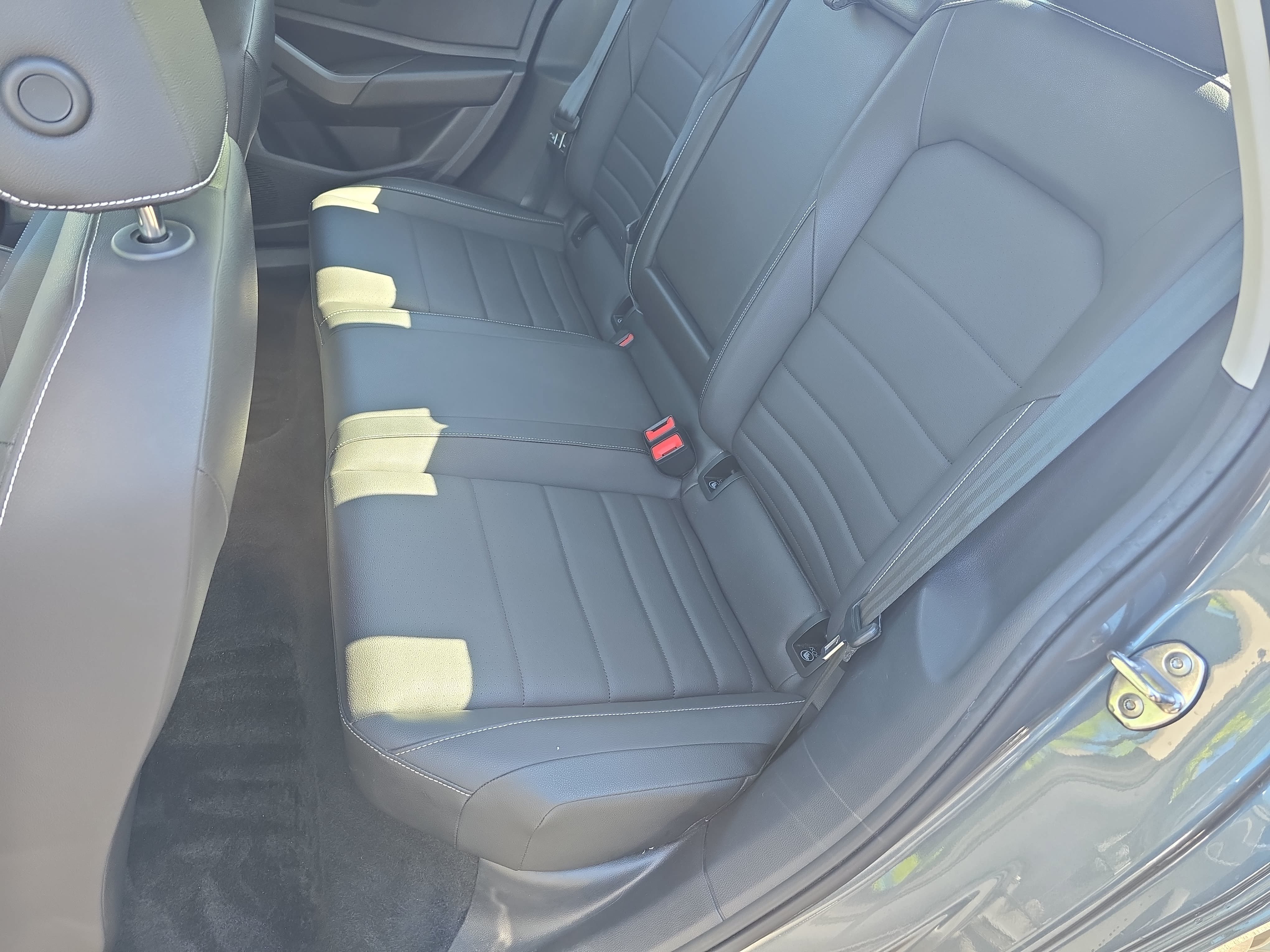 Certified 2023 Volkswagen Jetta SE w/ Panoramic Sunroof Package FWD image 13
