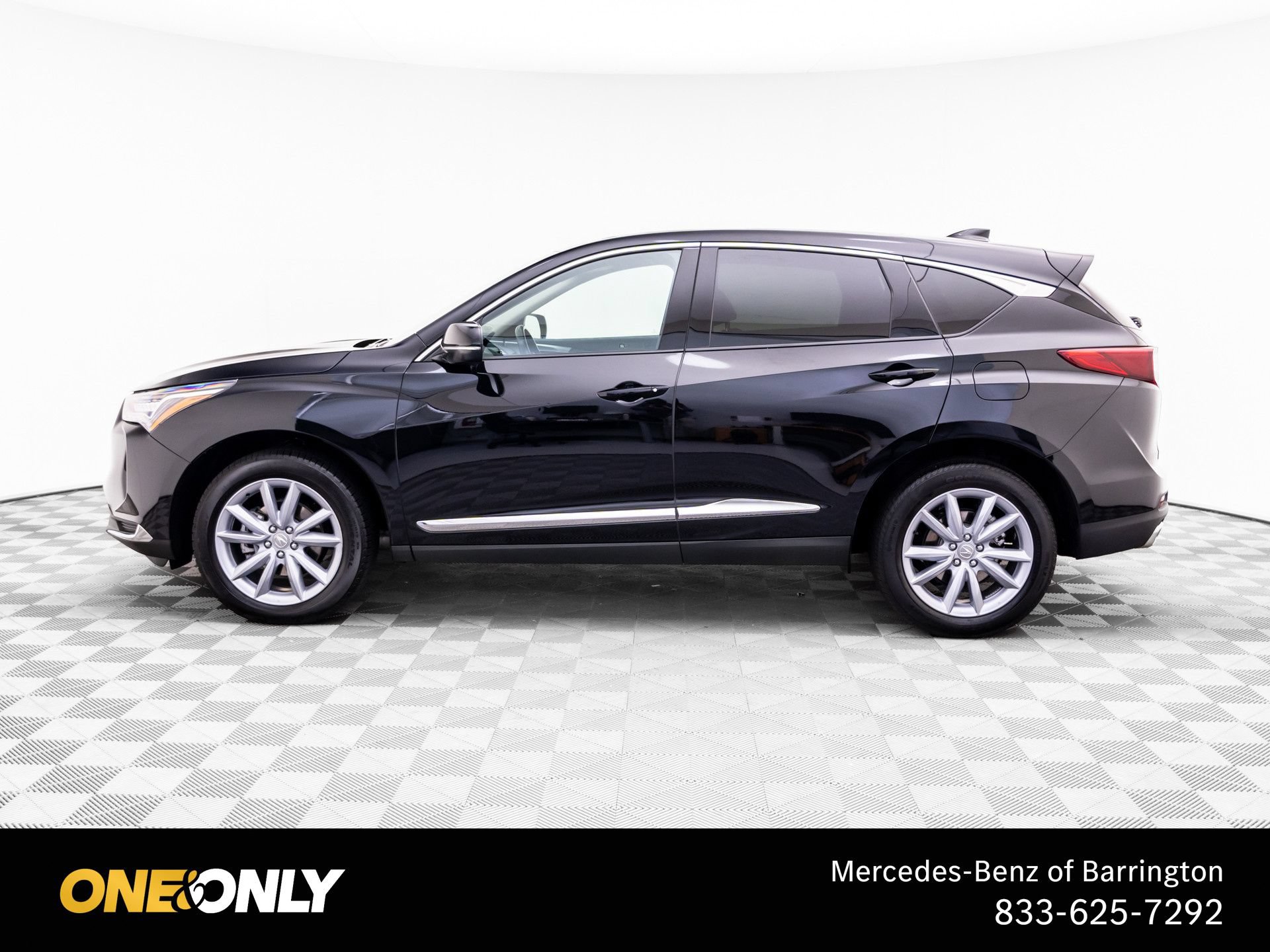 Used 2024 Acura RDX SH-AWD image 2