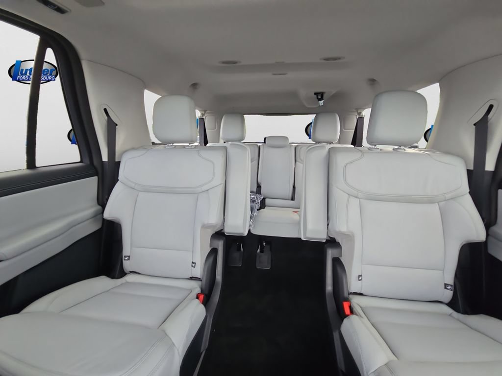 New 2027 Ford Expedition Max Platinum AWD/4WD image 35